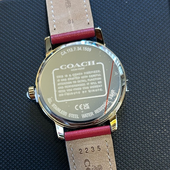 Coach Grand Watch With 36mm Black Face With Golden Carriage & Red Leathe… - Picture 3 of 7